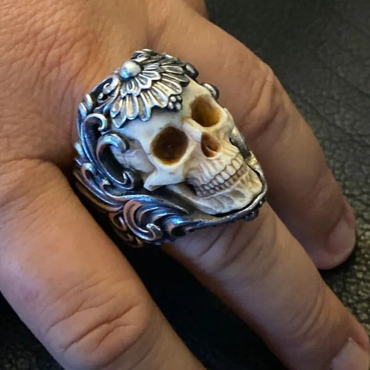 Vintage Silver Skull Ring - Gothic Skeleton Antler Design for Men